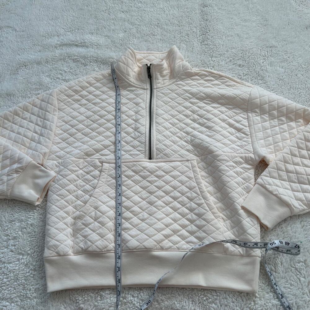 DSG Women's Cream Quilted 1/2 Zip Pullover Sz M Classic Athleisure Sporty Casual - Picture 5 of 7